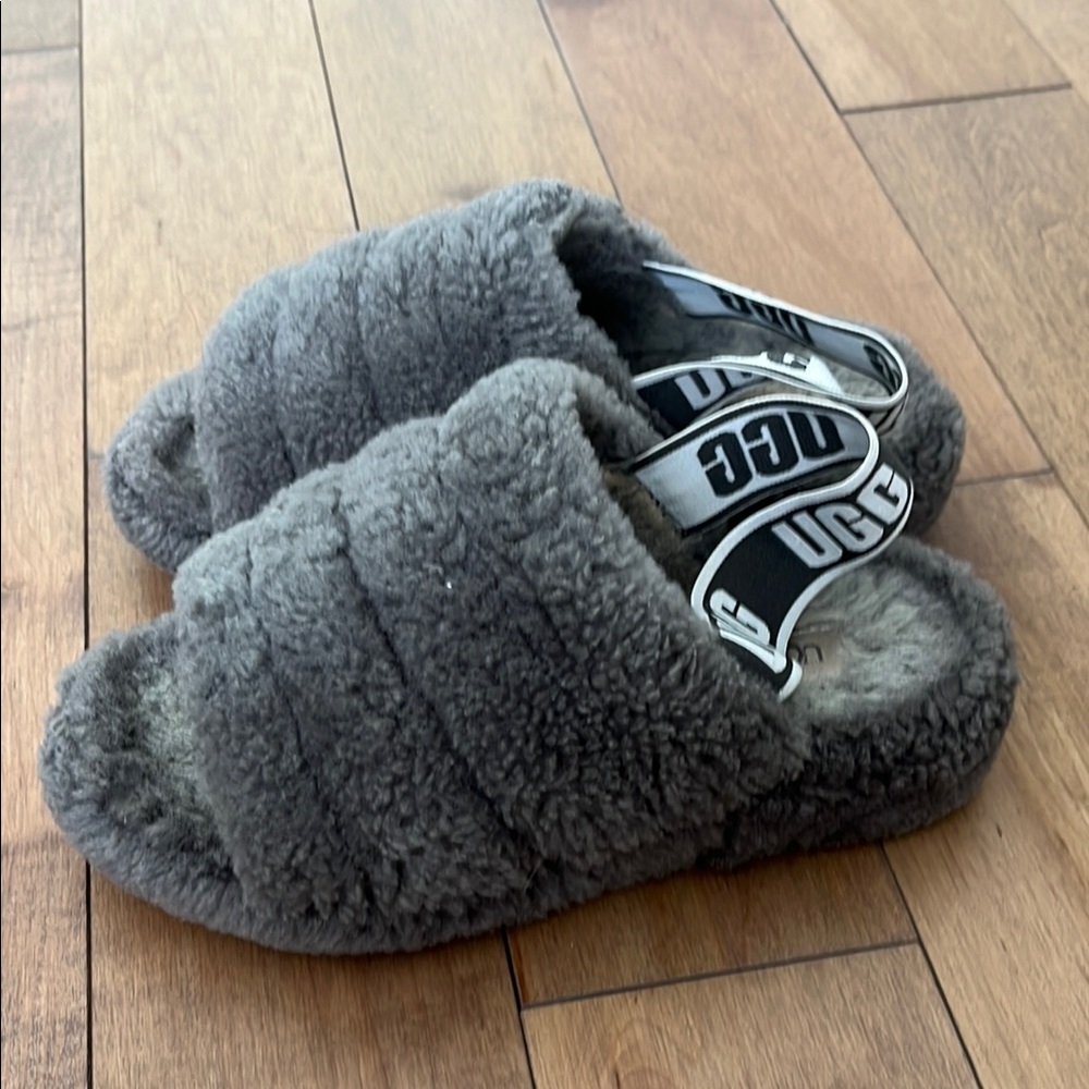 UGG Gray Fluff yeah Slippers